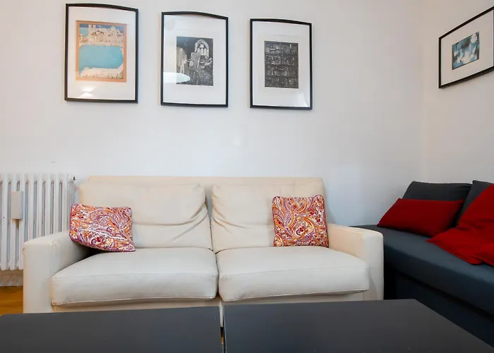 דירה Booklovers *